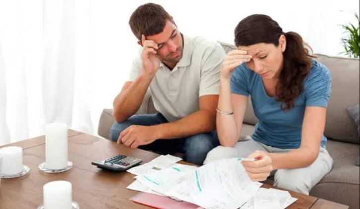 La deuda se volvió parte del ingreso: seis de cada diez argentinos se financiaron para llegar a fin de mes